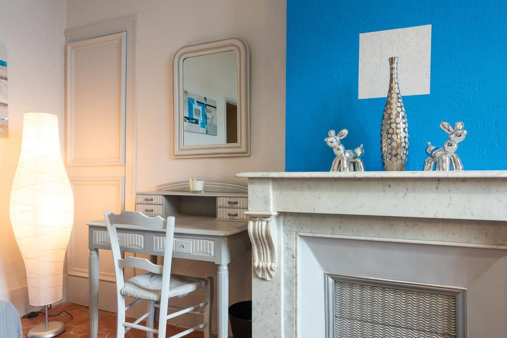 B&B Le Logis Du Mas セット エクステリア 写真